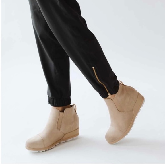 Albion Fit Black Jumpsuit. Size XXS. EUC. - Picture 6 of 11